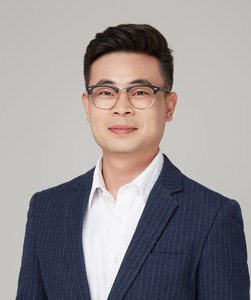 李智.jpg